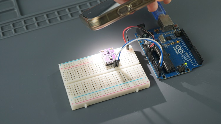 Arduino APDS9960 — тестирование датчика освещения