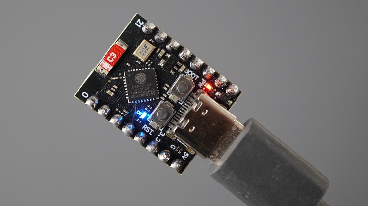 ESP32-C3 Super Mini — мигание встроенного светодиода (включён)