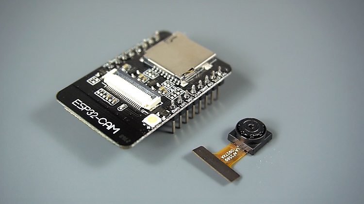 Плата ESP32-CAM с камерой OV2640, слотом для microSD карты и GPIO пинами