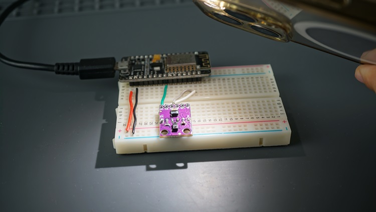 ESP8266 APDS9960 -- тестирование датчика освещенности