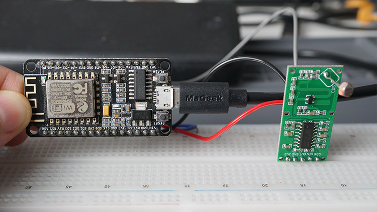ESP8266 с микроволновым радарным датчиком RCWL-0516, демонстрация