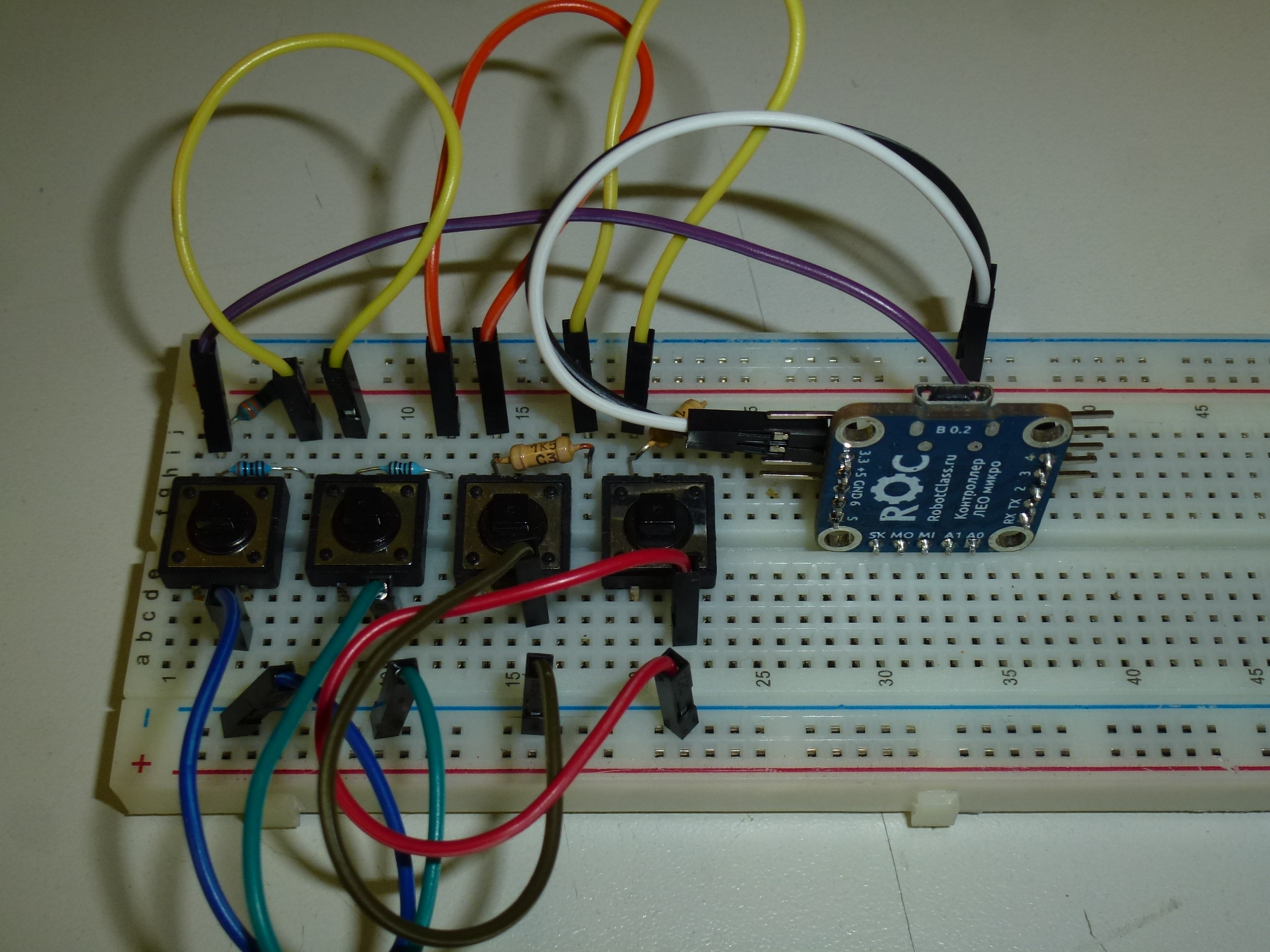 Собранная резистивная клавиатура на Arduino