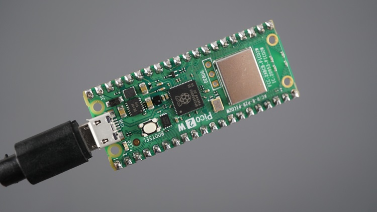 Raspberry Pi Pico 2 W