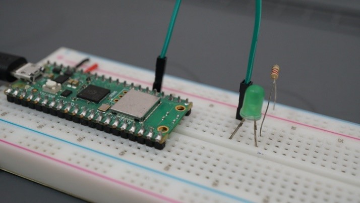 RPi Pico мигающий светодиод