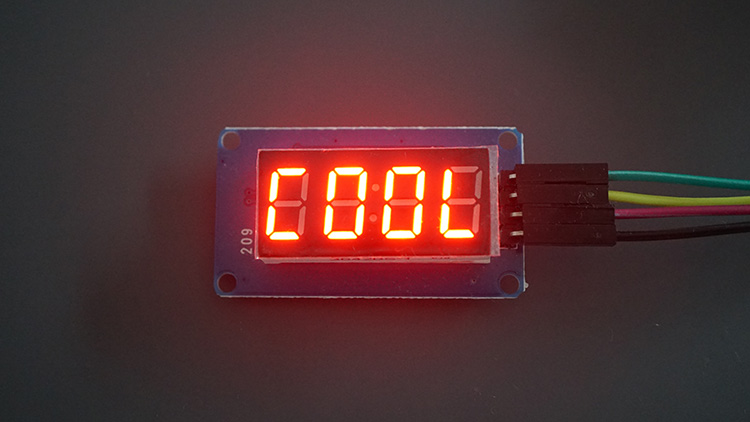 RPi Pico TM1637 демонстрация дисплея — отображение текста