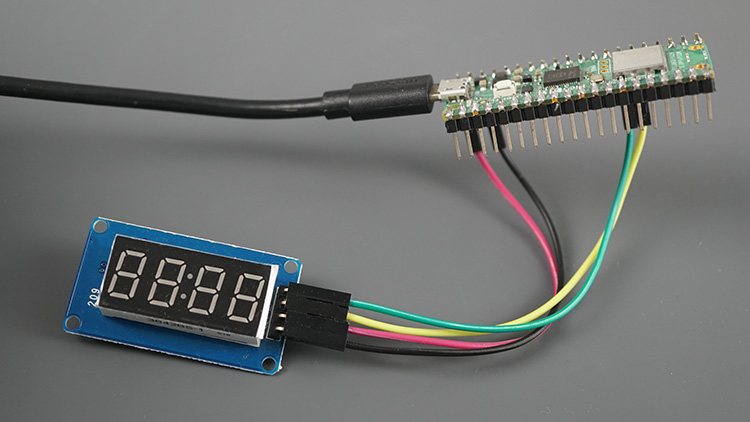 RPi Pico подключён к дисплею TM1637