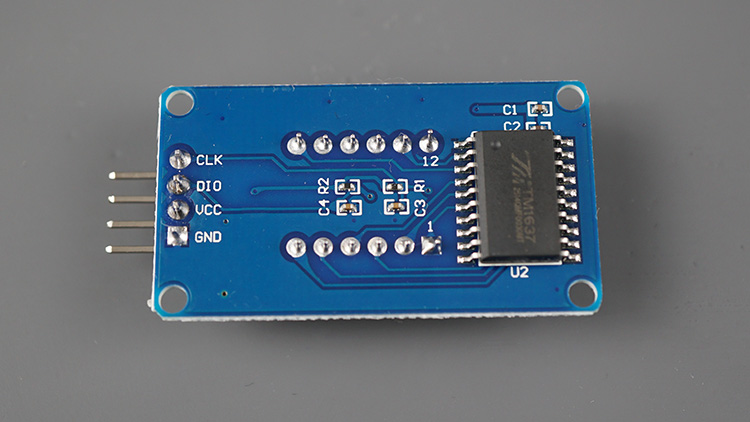 Выводы модуля дисплея TM1637