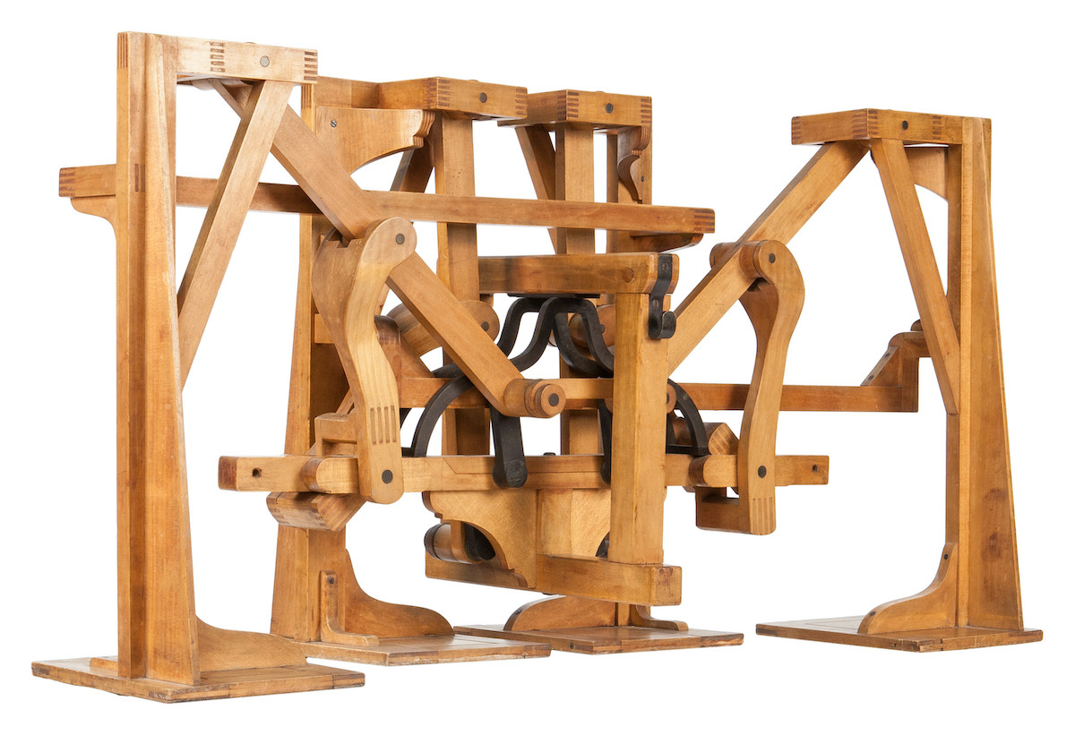 The_Plantigrade_Machine