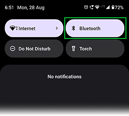 Включите Bluetooth на телефоне