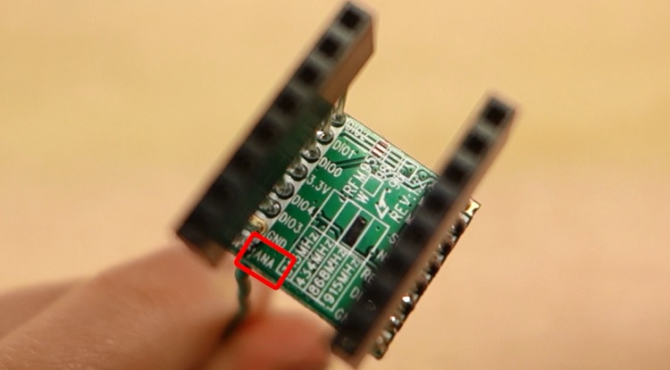 Контакт антенны ANA