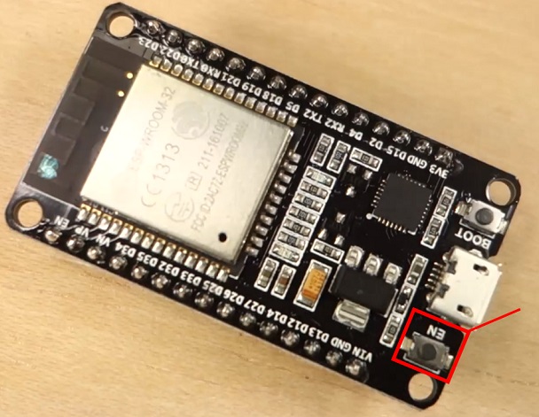 Кнопка Enable на ESP32