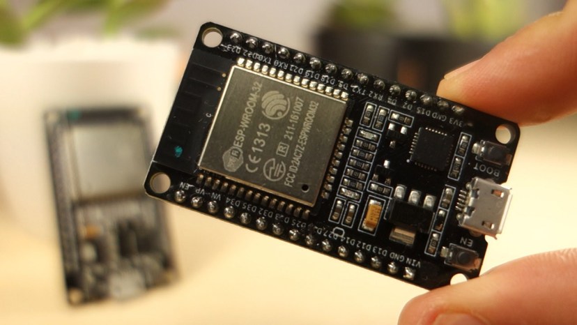 Справочник по распиновке ESP32 - какие GPIO пины использовать