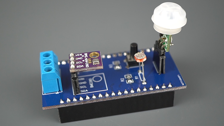 ESP32 IoT Shield PCB собранная и готовая
