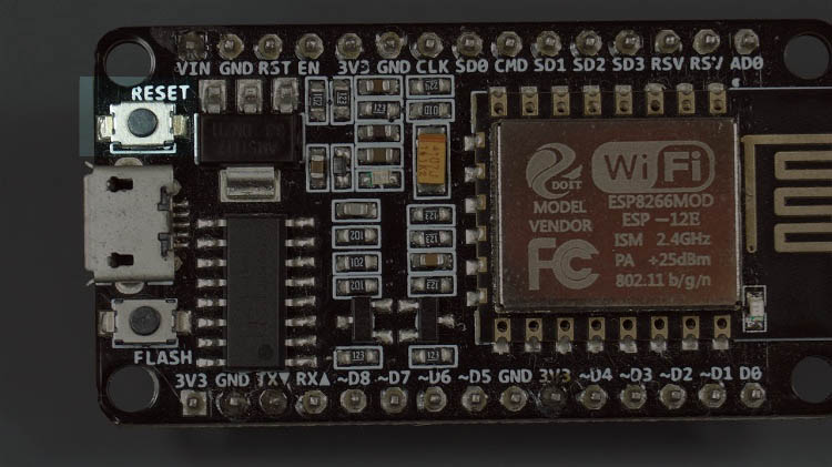 Кнопка сброса на плате ESP8266 NodeMCU