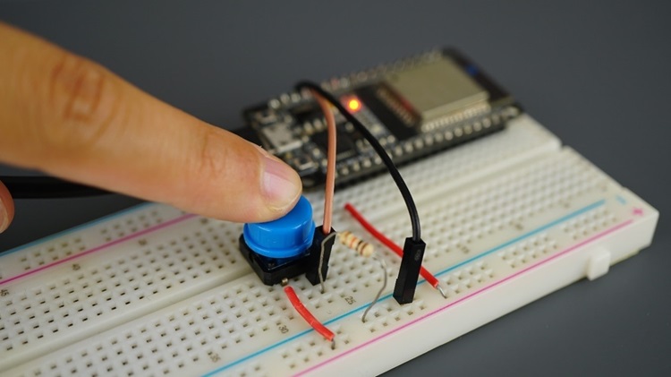 Внешнее пробуждение ESP32 из глубокого сна с помощью кнопки