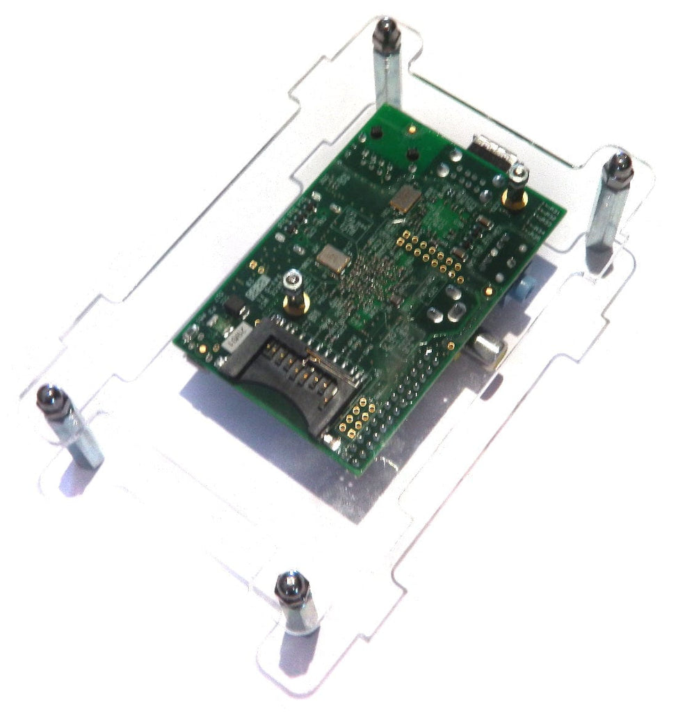 Шаг 3 — установка стоек и куполообразных гаек (вид снизу)