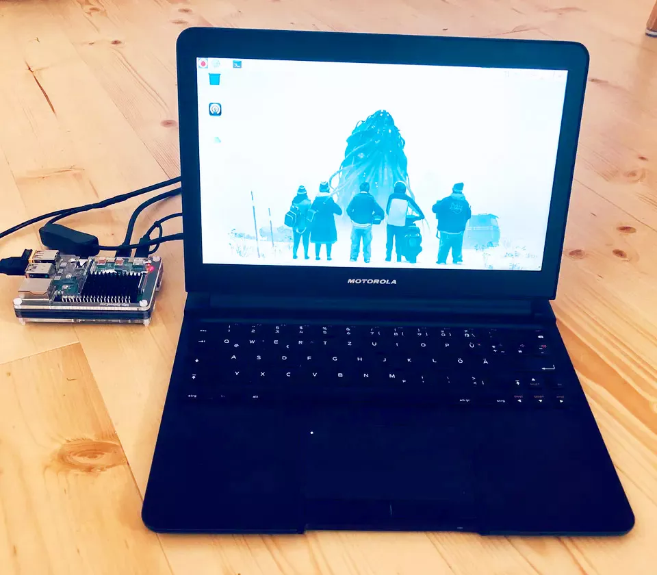 Готовый ноутбук на Raspberry Pi 4