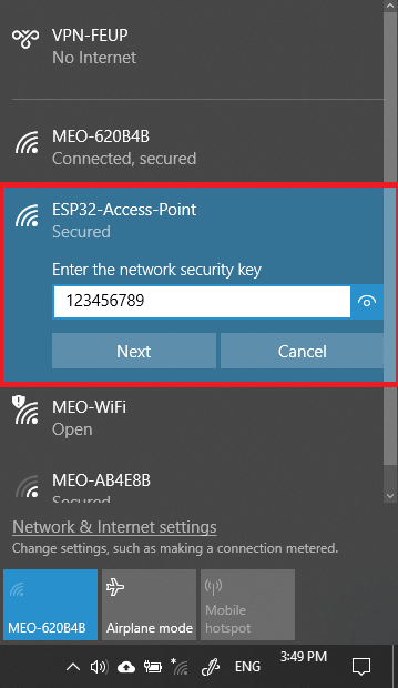 Ввод пароля для подключения к точке доступа ESP32 на компьютере