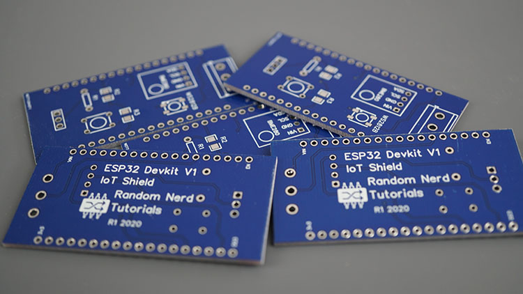 Распаковка PCBWay -- голые печатные платы