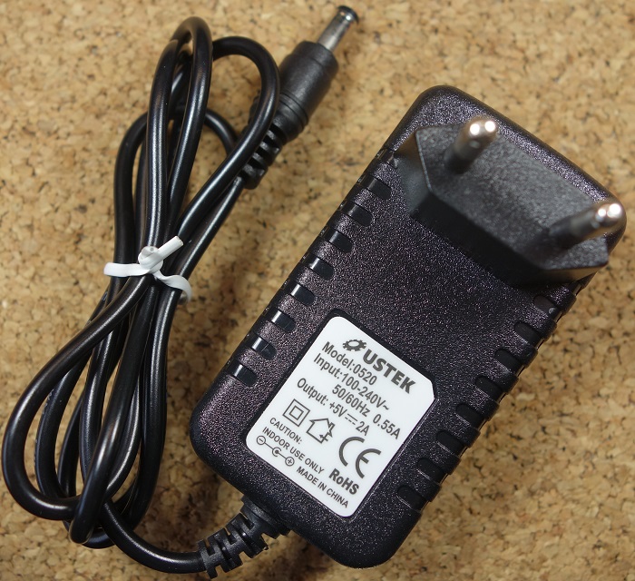 Блок питания 5В 2А для GSM-модуля SIM900