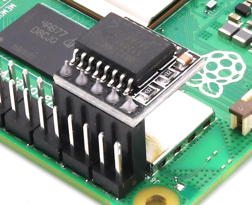 RTC-модуль, установленный на Raspberry Pi