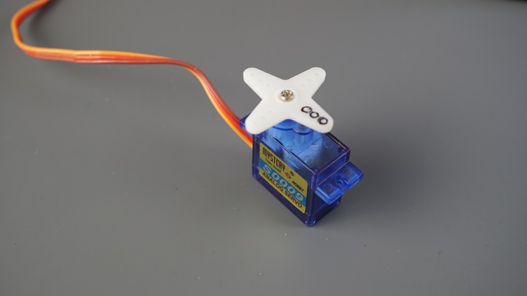 Сервомотор во втором положении