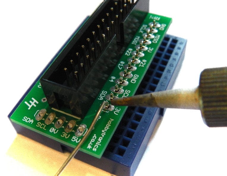 Припаянные гребёнки на плате — вид сверху
