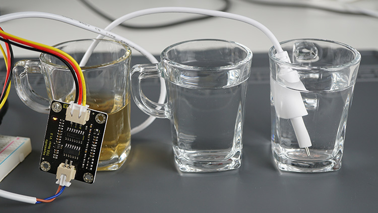 Тестирование TDS-метра с ESP32 ESP8266 Arduino