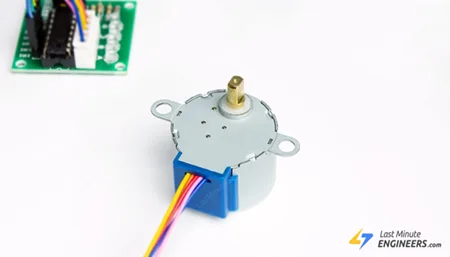 Управление шаговым двигателем 28BYJ-48 с драйвером ULN2003 и Arduino