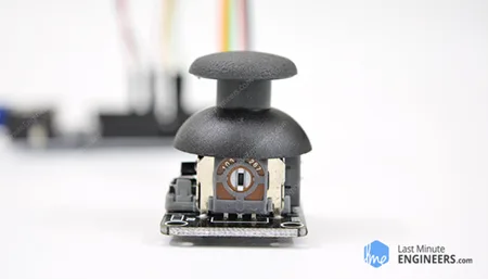 Принцип работы 2-осевого джойстика и подключение к Arduino + Processing